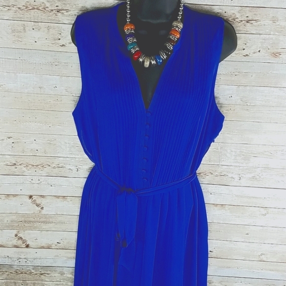 NWT, Roz & Ali, Electric blue dress with tucks, Length 40 Inches, Sz 14 - Picture 3 of 16